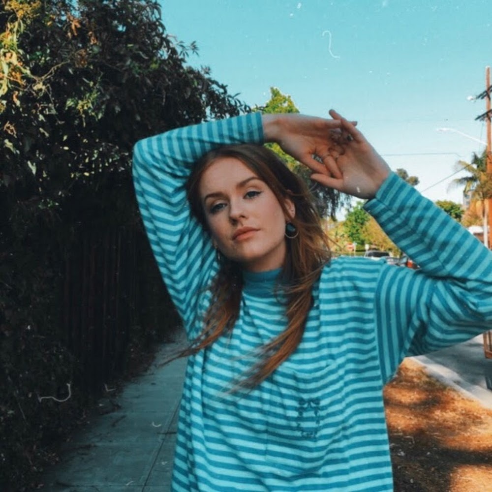 Meet your Posher, Lizzy